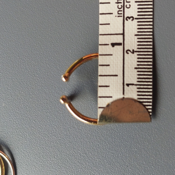 Rings | Set of three | Stackable | Versatile - Picture 4 of 4